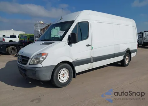2011 Mercedes-Benz Sprinter 2500 High Roof z USA, uszkodzony, nr VIN WD3PE8CB5B5570278